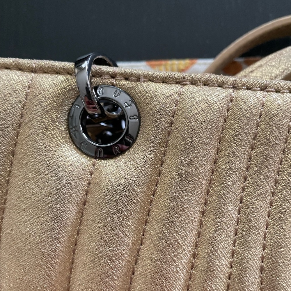Henri Bendel 712 Gold Chain Link bag - Picture 10 of 10